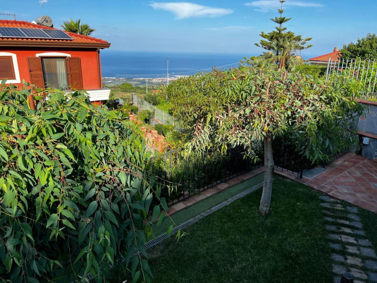 Etna Sunshine Rent Rooms Puntalazzo Exterior foto