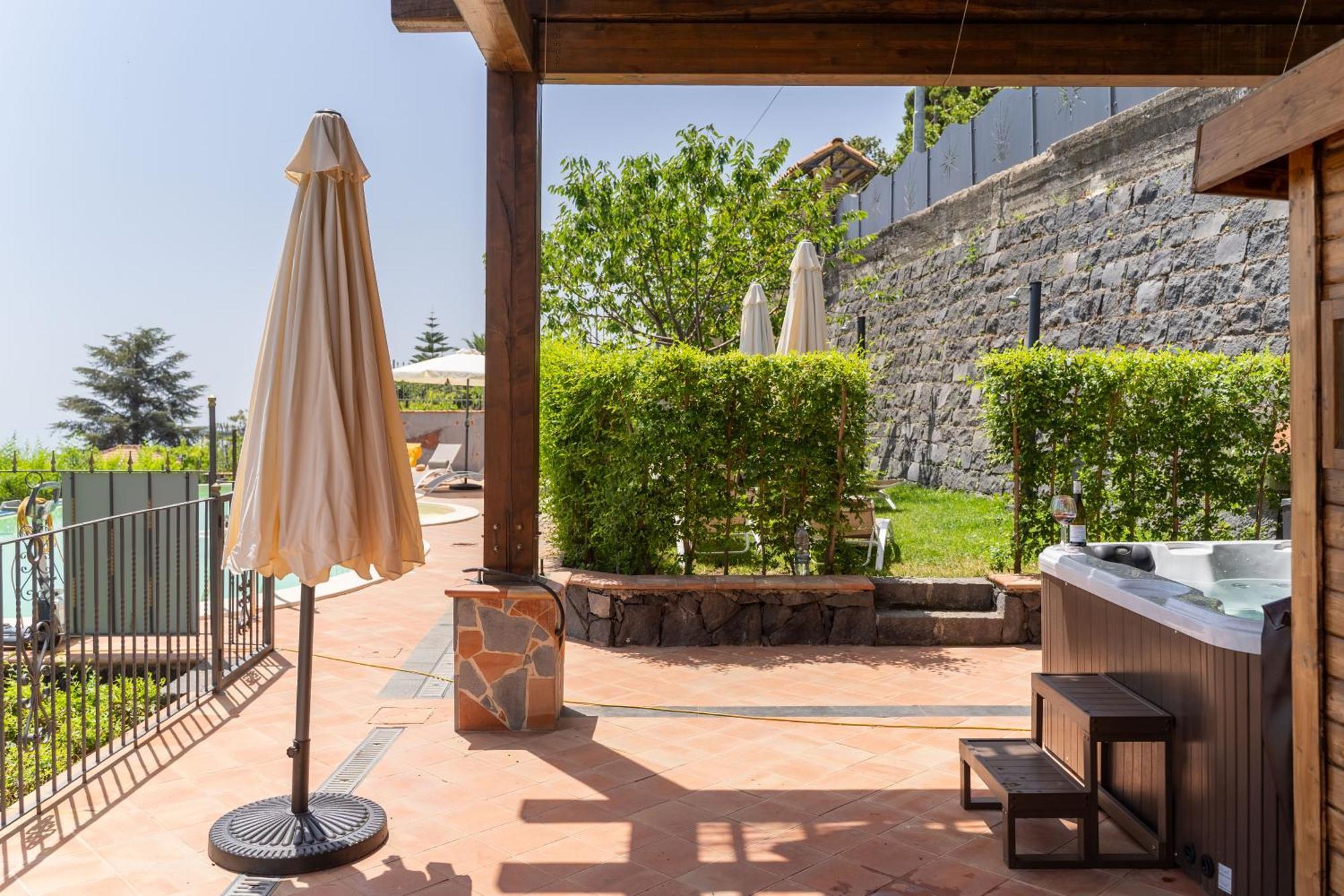 Etna Sunshine Rent Rooms Puntalazzo Exterior foto