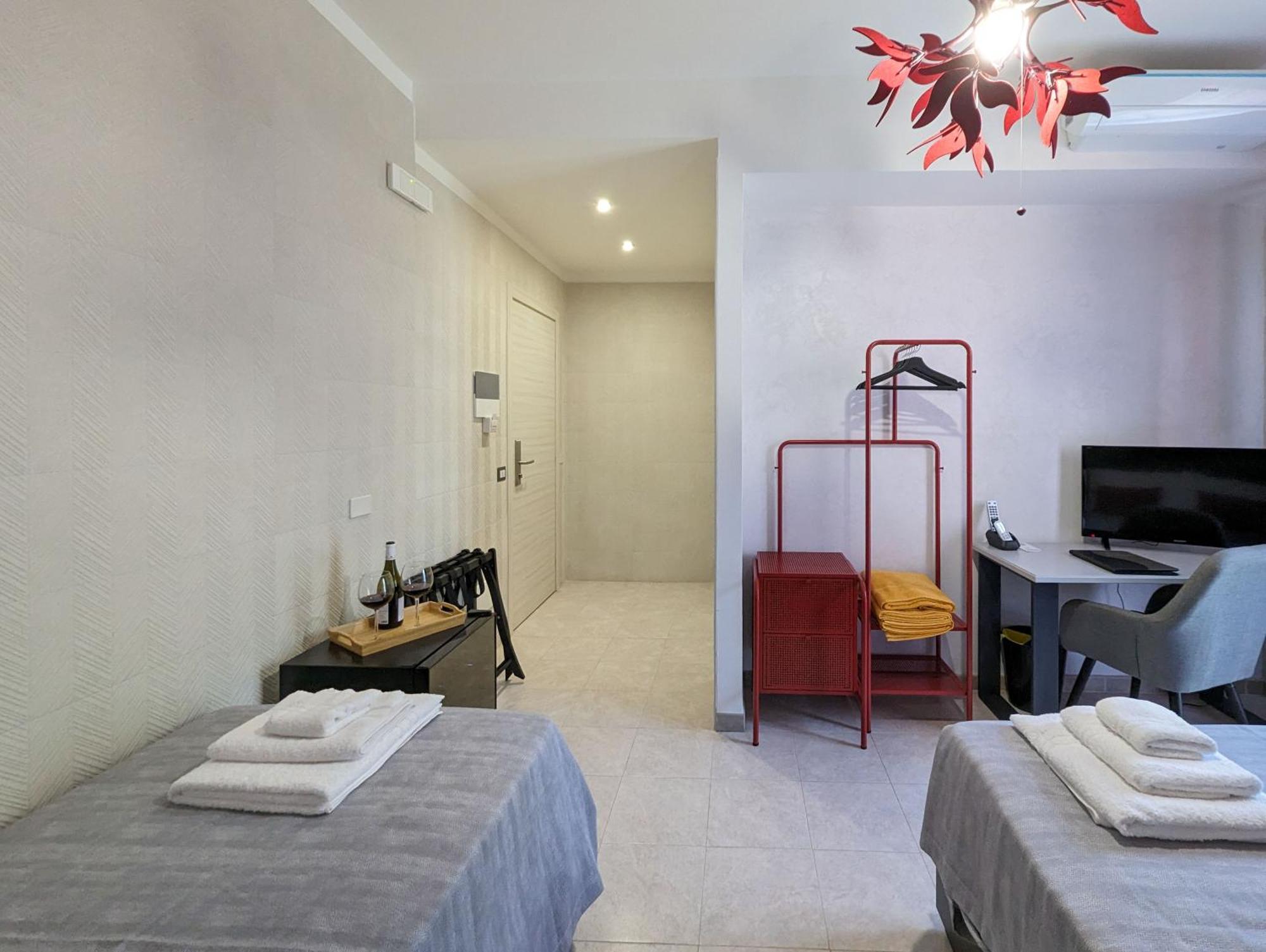 Etna Sunshine Rent Rooms Puntalazzo Exterior foto