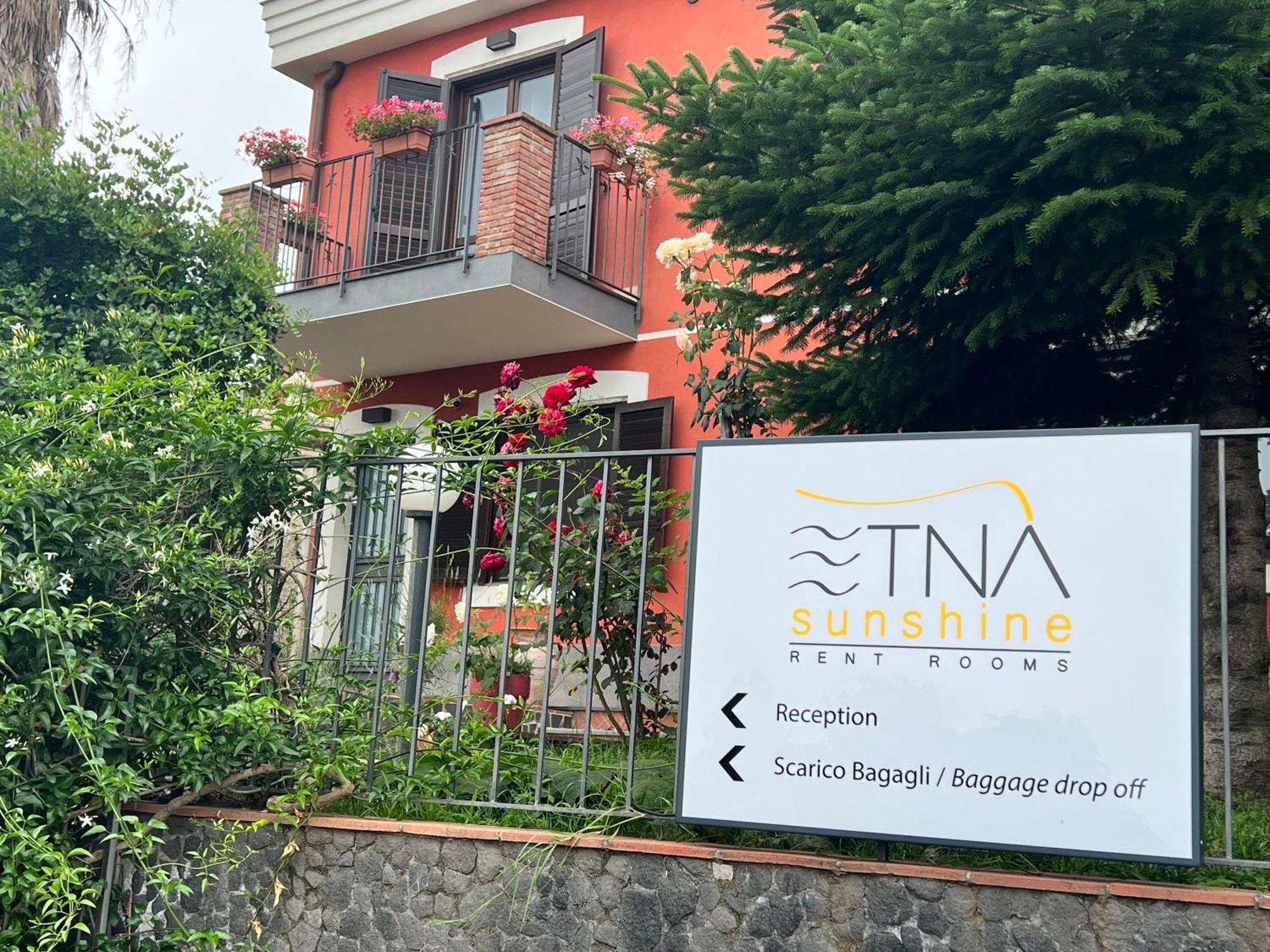 Etna Sunshine Rent Rooms Puntalazzo Exterior foto